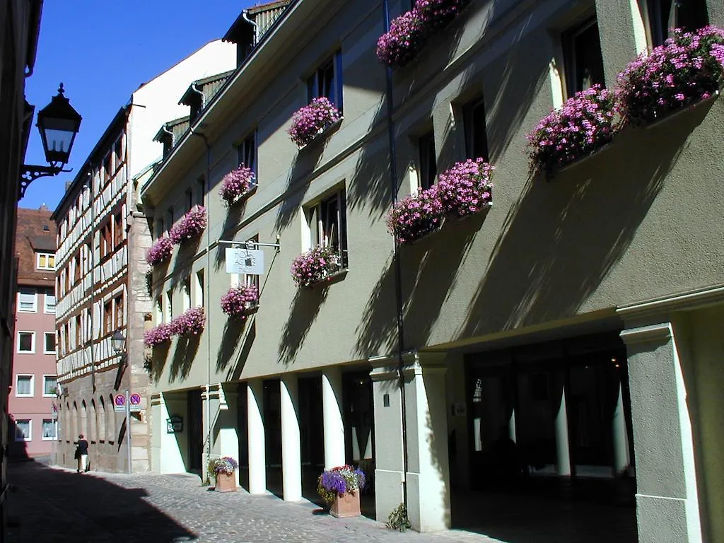 Hotel Agneshof Nuernberg 3*, נירנברג גרמניה